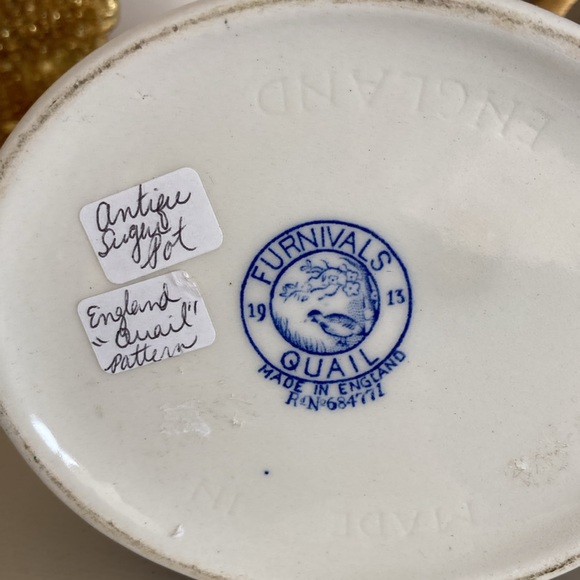 Antique Sugar Pot - Picture 4 of 11